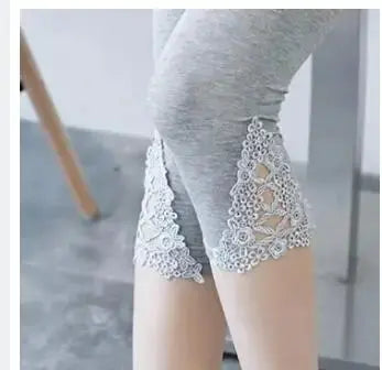 Chic and Fashionable Summer Capri Leggings For Women, Lace Hollow Trim, Perfect for Warm Weather - The ideal choice for summer.