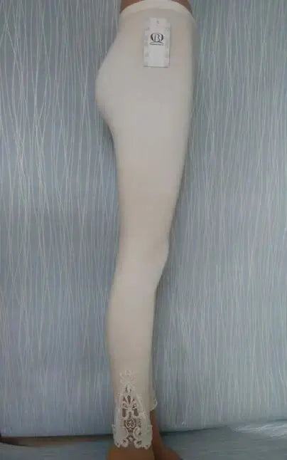 Fashionable Summer Capri Leggings For Women, Comfortable fit XS-7XL - These summer capri leggings are designed for style and comfort.